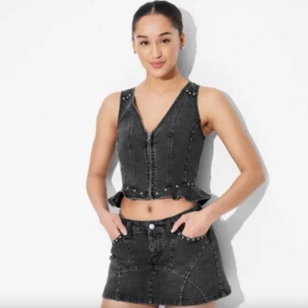 Wild Fable Women's Studded Denim Vest Top Black Wash Size Small